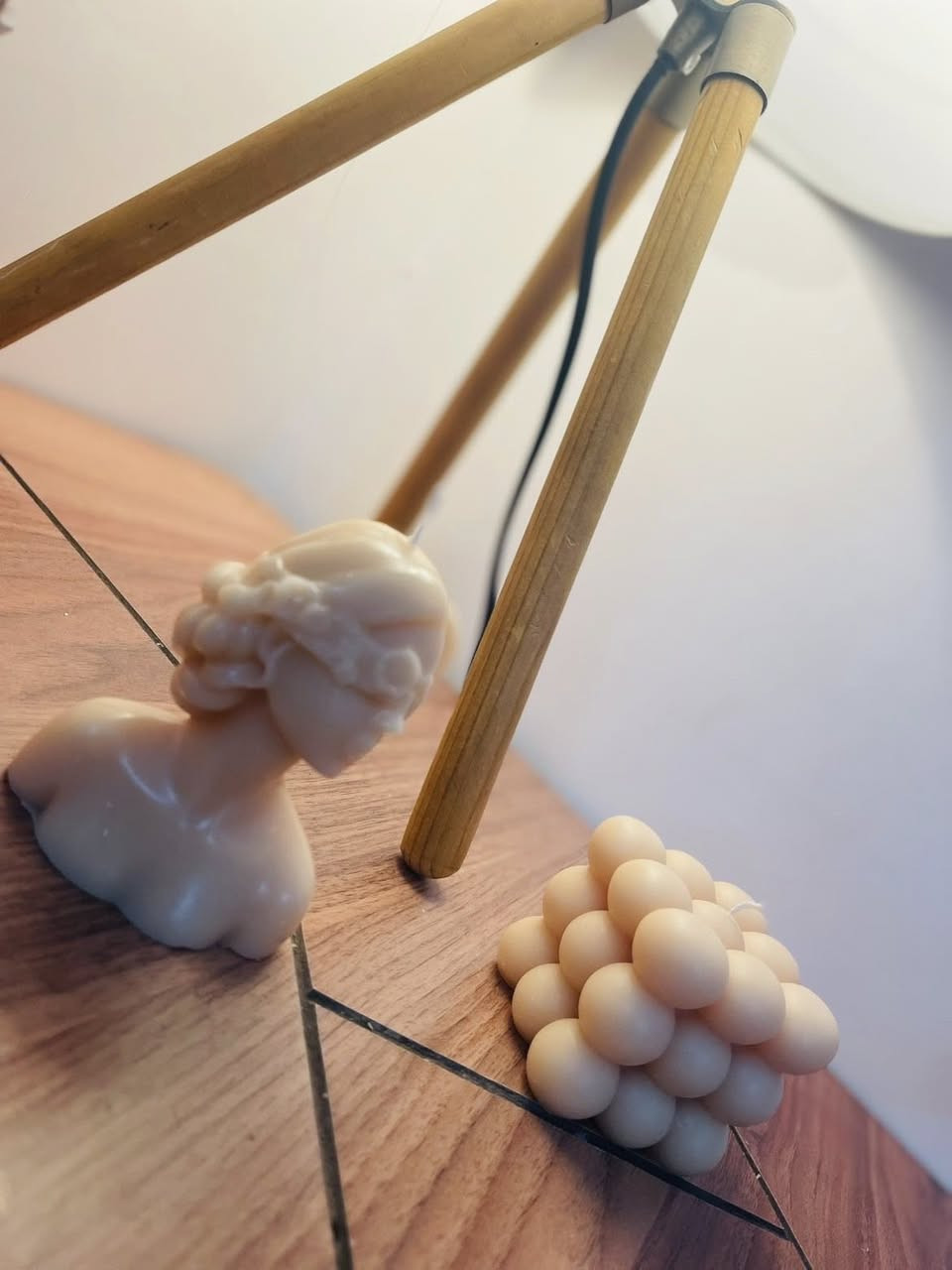 أناقة بسيطة… بس ملفتة ✨
وسعر يخليك تاخذ أكثر من قطعة 💛
متوفر توصيل لكل محافظات العراق 🚚


**إذا كنت صاحب هذا الإعلان وتريد حذفه لأي سبب، رجاءا أرسل رسالة إلى الدعم الفني**