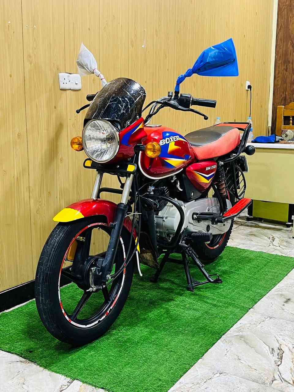 يا الله السلام عليكم ورحمة الله وبركاته
بوكسر موديل 2020دراجه كفاله مكينه مكفوله 
مرقمه رقم ديالى نكليزي تحويل ثاني يوم 
سعر ١٦٠٠وبيها مجال للشراي 
يتوفر بيع نقد وقسط على ماستر كارد الرافدين 
(موضف…..عسكري…..متقاعد)
عنواني ديالى بعقوبه بهرز معرض الأصدقاء 
***********اتصال وتساب  
ملاحضه غير متواجد خاص
