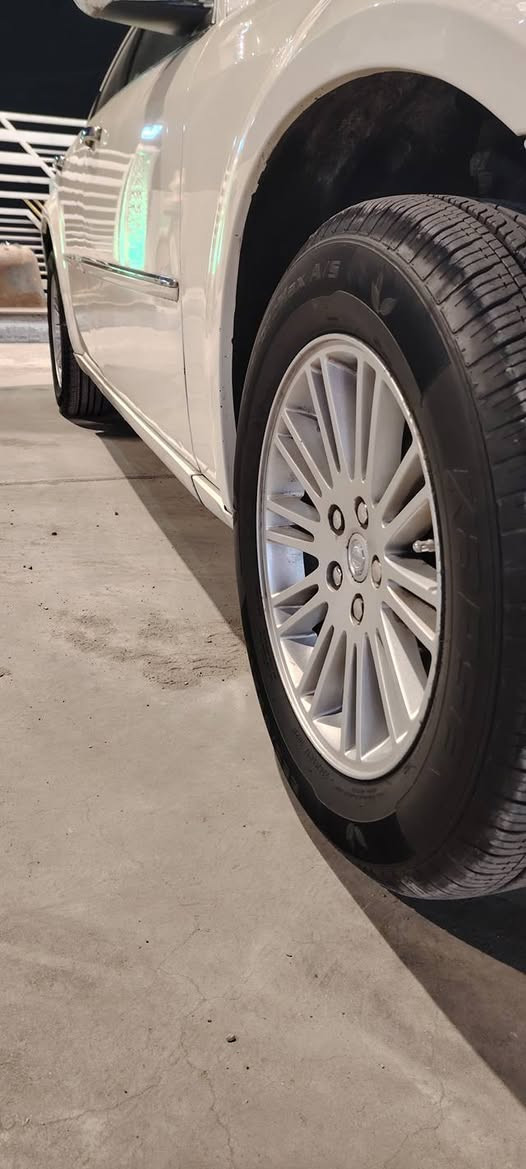 سلام عليكم سياره البيع موديل 9 اصل سياره جاهزة تخم تاير حداديه جديده تبريد مكينه كير دواخل عسلي جلد رقم بغداد انكليزي سنوية ل30 مكنية 350 سياره جاملغ صبغ ورباع جوة مال باب بيهن صبغ سعر 120 وبيهة مجال الاستفسار *********** مكان ميسان سياره ما مشتغلة خط رجان ذا مو شراي عبر المنشور
