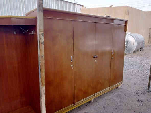 السلام عليكم ورحمه الله 
غرفه صاج عراقي 4ابواب خشب ثقيل
السعر 375الف
الاتصال مع ابو محمود طارق الحياوي 
رقم ***********
***********
