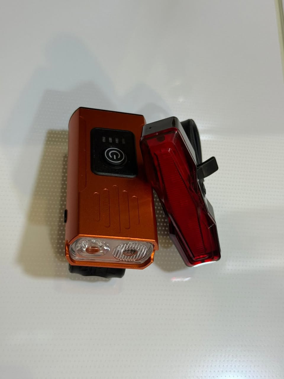 متوفر للبيع
المنيوم بالكامل 
بطاريه 1500mah
السعر ٢٠ الف مع توصيل


**إذا كنت صاحب هذا الإعلان وتريد حذفه لأي سبب، رجاءا أرسل رسالة إلى الدعم الفني**