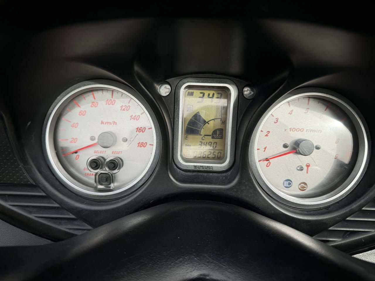 سلام عليكم دراجة كفالة عامة للبيع تي ماكس
2008 الدراجة لا صبغ لا ضربة دراجة كلها بلادية ماشية 36السعر 27$ بيها مجال شيء بسيط مكاني بابل حصوة الإسكندرية ✈️✈️***********
