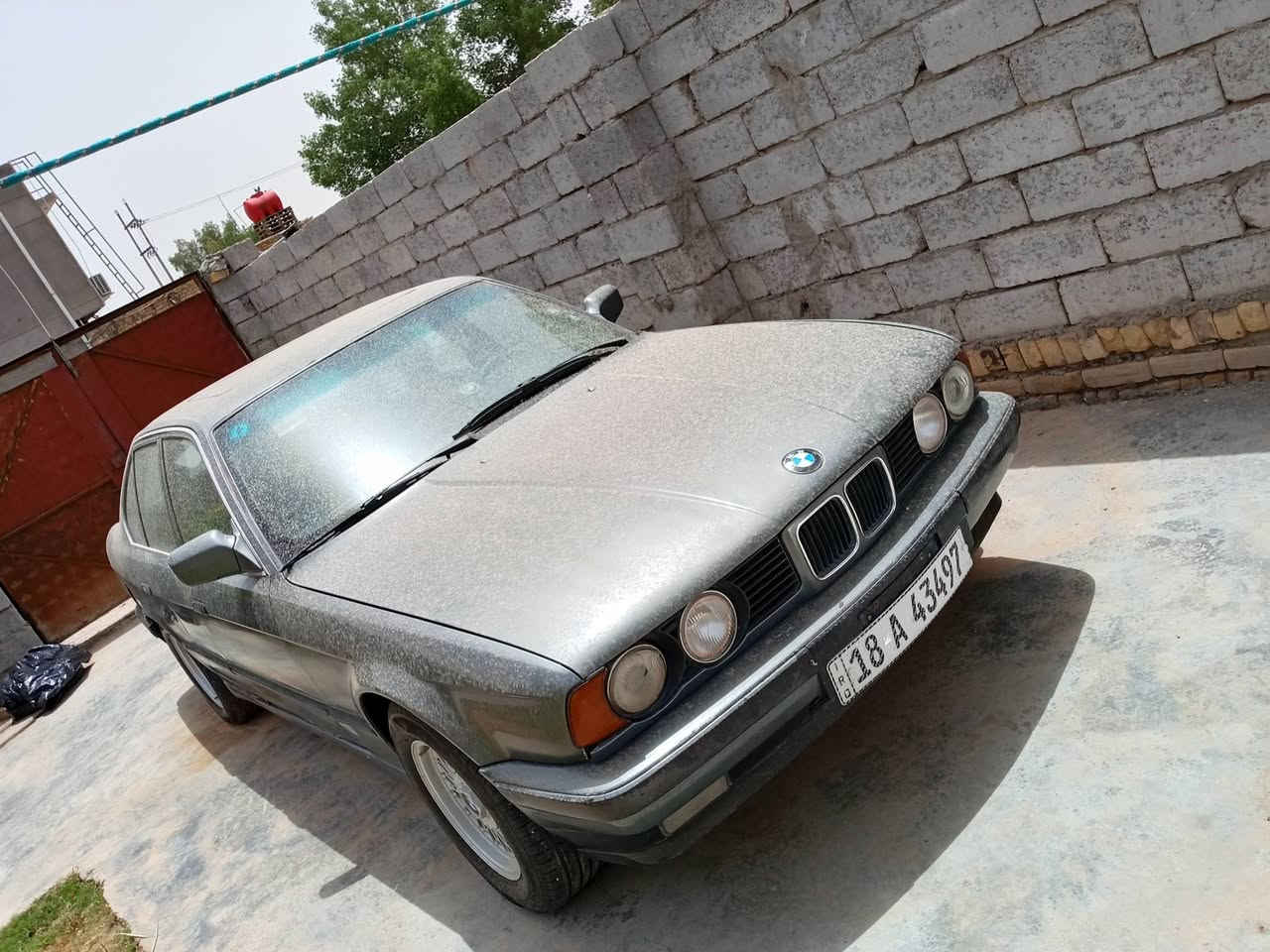 السلام عليكم سياره بي ام للبيع 525 السعر 52 وبيها مجال سياره باسمي مكان ديوانيه ابيع كايمه ترهم مراوس 
***********
