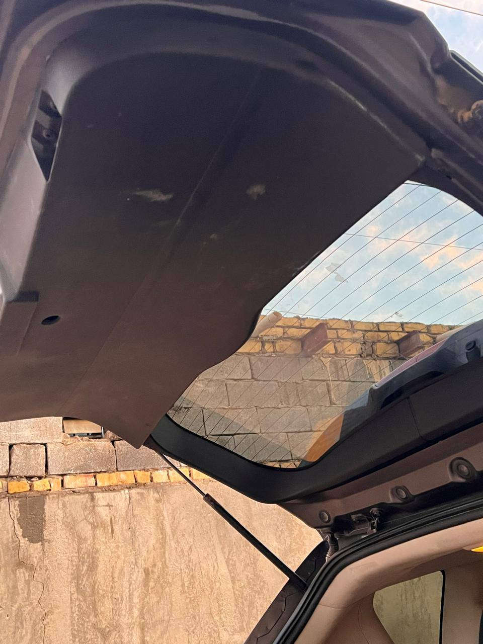 السلام عليكم (جيب كومباس) 2016
بيع مستجعل
او مراوس
سياره جاهز
دواخل على وضع شركه
مكينه كير شرط لفحص
تخم تاير
فتحه سقف
تبريد حدادايه
جهازه مال جناي
شرط تفحص وترايك وين مكان
وبيها امكان صبغ مواضحات بنشر بدون تبديل ولا ضرر...
مكان سوق الشيوخ ناصريه
لللاتصال ***********...
السعر 105....  وبيه مجال حك جيه..
