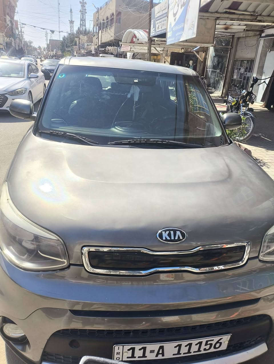 السلام عليكم ورحمه الله وبركاته
كيا صول 2016 
للبيع بيها اربع قطع صبغ بدون دواخل ليبل واحد مامبدل بيها اي قطعه محرك 2000 نضيفه وكاعده وماناقصها اي شي  كهربائيات كلها شغالة ماتذب عليها برغي تبريد تدفئه مكينه حداديه صدر كلها نضيفه خير من الله السونار مرفق بالصور
السعر 105
العنوان بابل محاويل 
***********
***********
