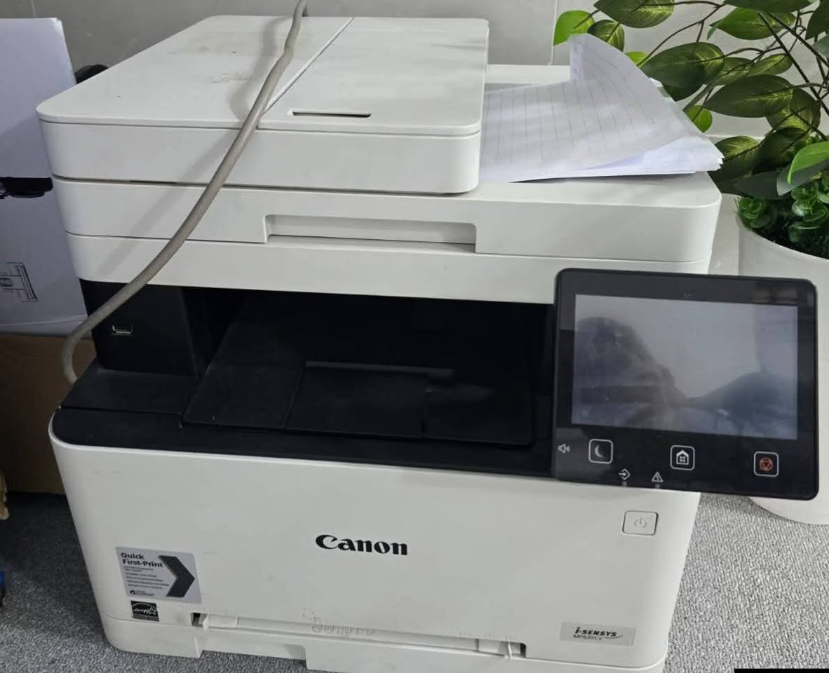 السلام عليكم... طابعة كانون نظيفه شاشه لمس نقص احبار السعر ١٠٠ الف. بغداد النهروان


**إذا كنت صاحب هذا الإعلان وتريد حذفه لأي سبب، رجاءا أرسل رسالة إلى الدعم الفني**