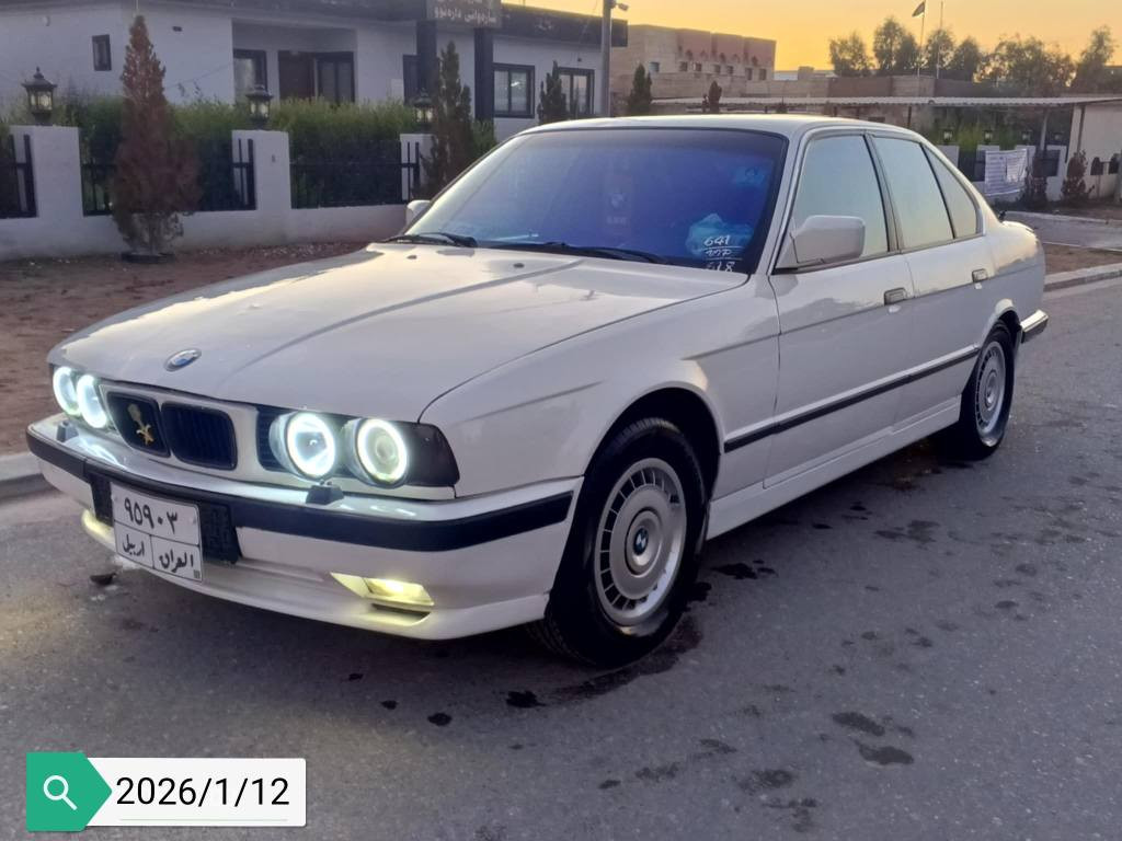 مَاشَاءَ‌ اللّٰه‌  مَاشَاءَ‌ اللّٰه‌ 
بیێم                                                              BMW
مۆدیل 1990
مەکینە20
گێر عادی
گێرومەکینەی بەشەرت
٦٠٠هەزار غرامەی لەسەرە
جام کارەباییە
سەیارەکە تابڵی خاوێنەو جوانە
ئەمە ژمارەی☎️***********☎️ڤایبەر و
خاوەنەکەیە☎️***********☎️وەتسئاپی لەسەرە
🖐🏻تەنها بۆ فرۆشتنە گۆرینەوە ناکەین
📍شوێن هەولێر 
ئەگەر مووشتەریت پەیوەندی بکە ئەگەر نا سەرمان مەیەشێنە لەگەڵ رێزم❤ أربيل, العراق
