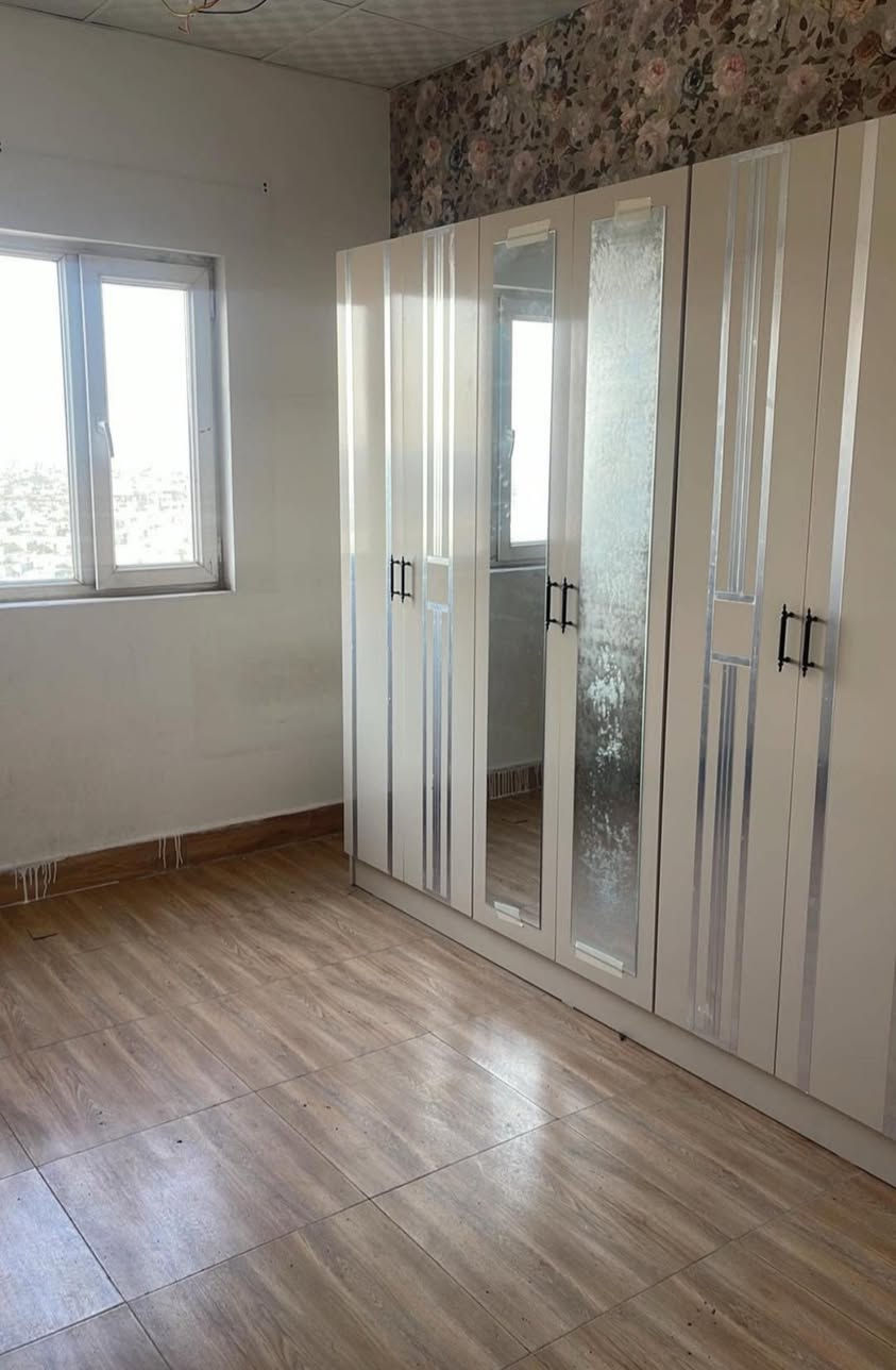 غرفة نوم تركي استخدام قليل للبيع
 0771 237 4503
