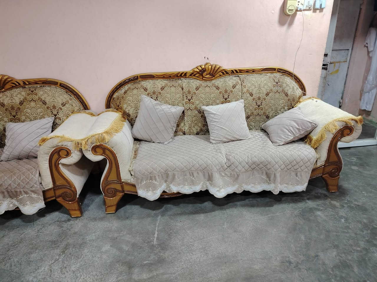 قنفات البيع سعر مناسب *********** كركوك بجه علي
