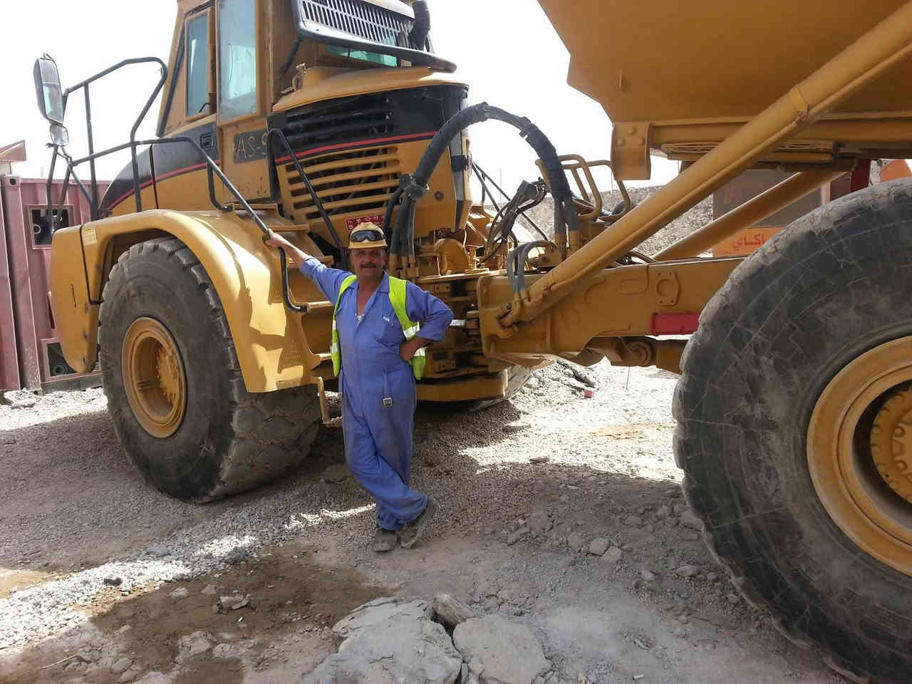 نقدم خدمات تصليح جميع أنواع المولدات والمعدات الثقيلة في ورشة بغداد. نقدم لك خبرتنا ومعرفتنا لضمان أفضل النتائج لكل أعمال الصيانة. 
رقم الهاتف ***********
