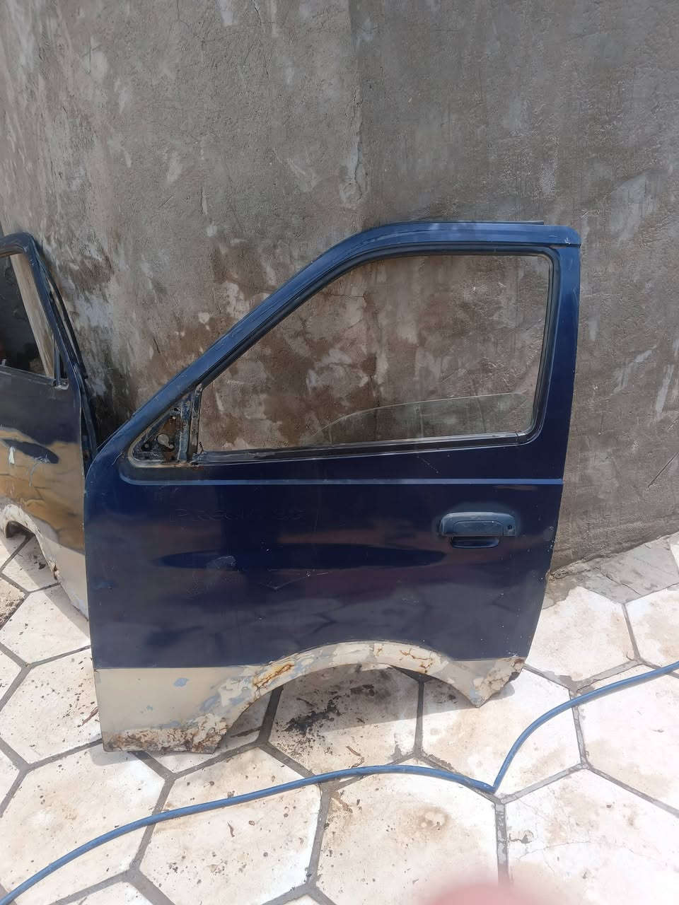 بيبان بريجو للبيع في مخافظة النجف  الاستفسار ***********

