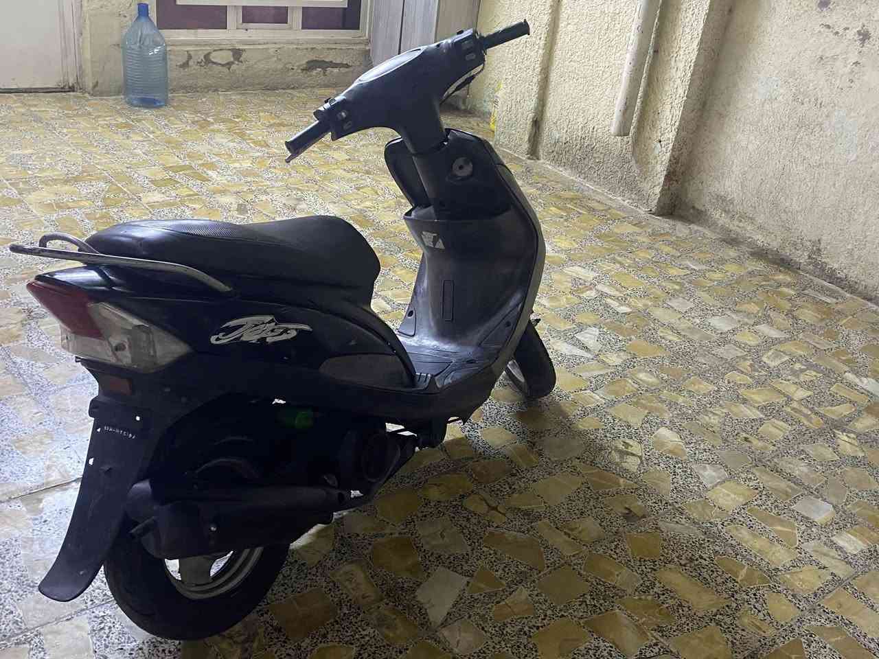 دراجه ماكس منغولي للبيع 120سلف وهندر شغاله كهربائيات شغاله كله ب300وبيه مجال لشراي كفرات ختم واحد نضيفه 

‭0771 327 9197‬رقم مابي واتساب

راسل عل خاص ارد عليك
