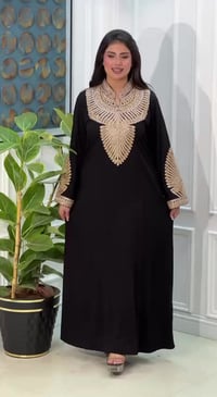 كلابيه كشمير • تطريز ثقيل • مقاسات L/XL/XXL