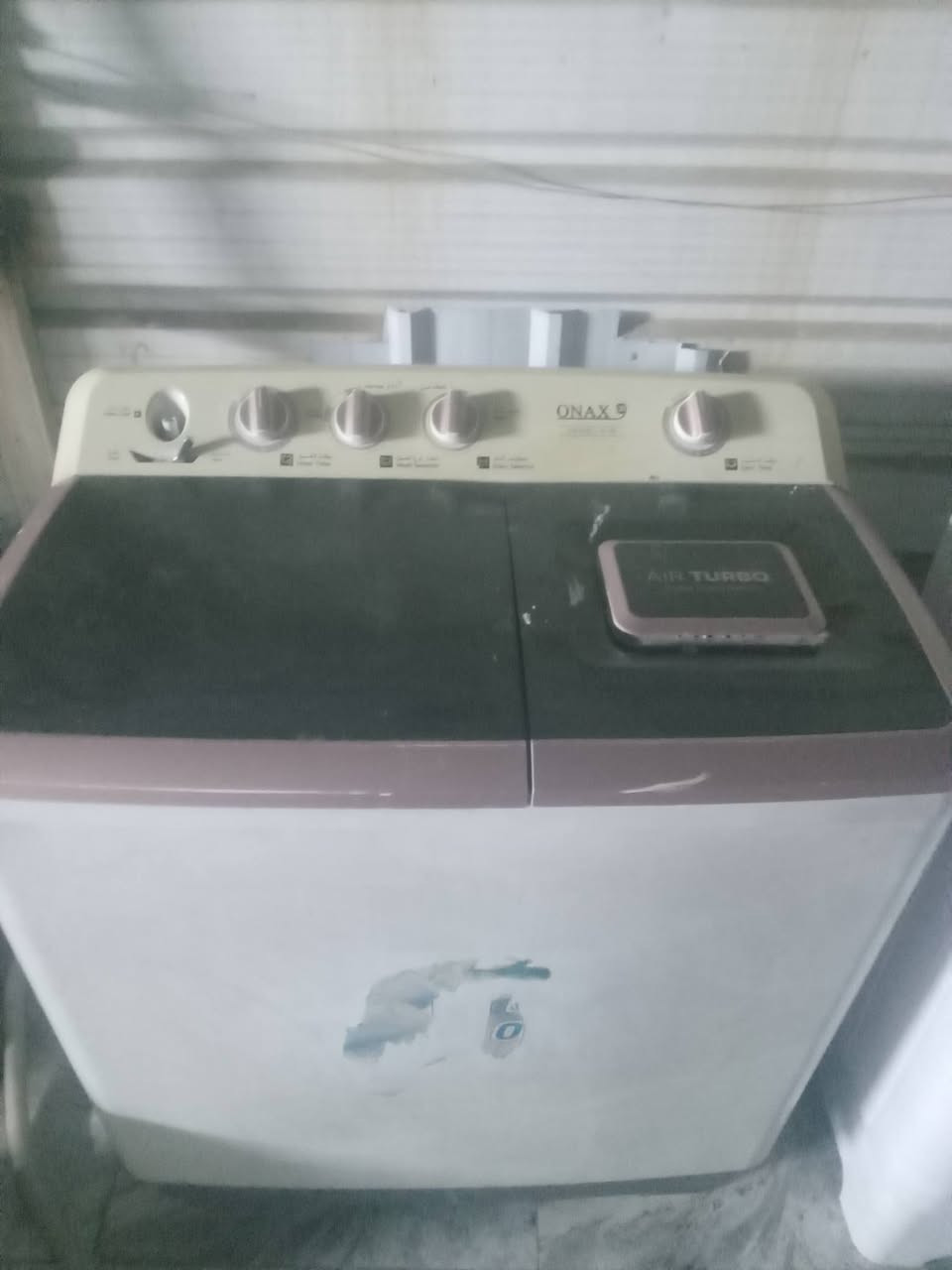 غساله حوضين ٢٠ كيلو ١٥٠ بي مجال


**إذا كنت صاحب هذا الإعلان وتريد حذفه لأي سبب، رجاءا أرسل رسالة إلى الدعم الفني**