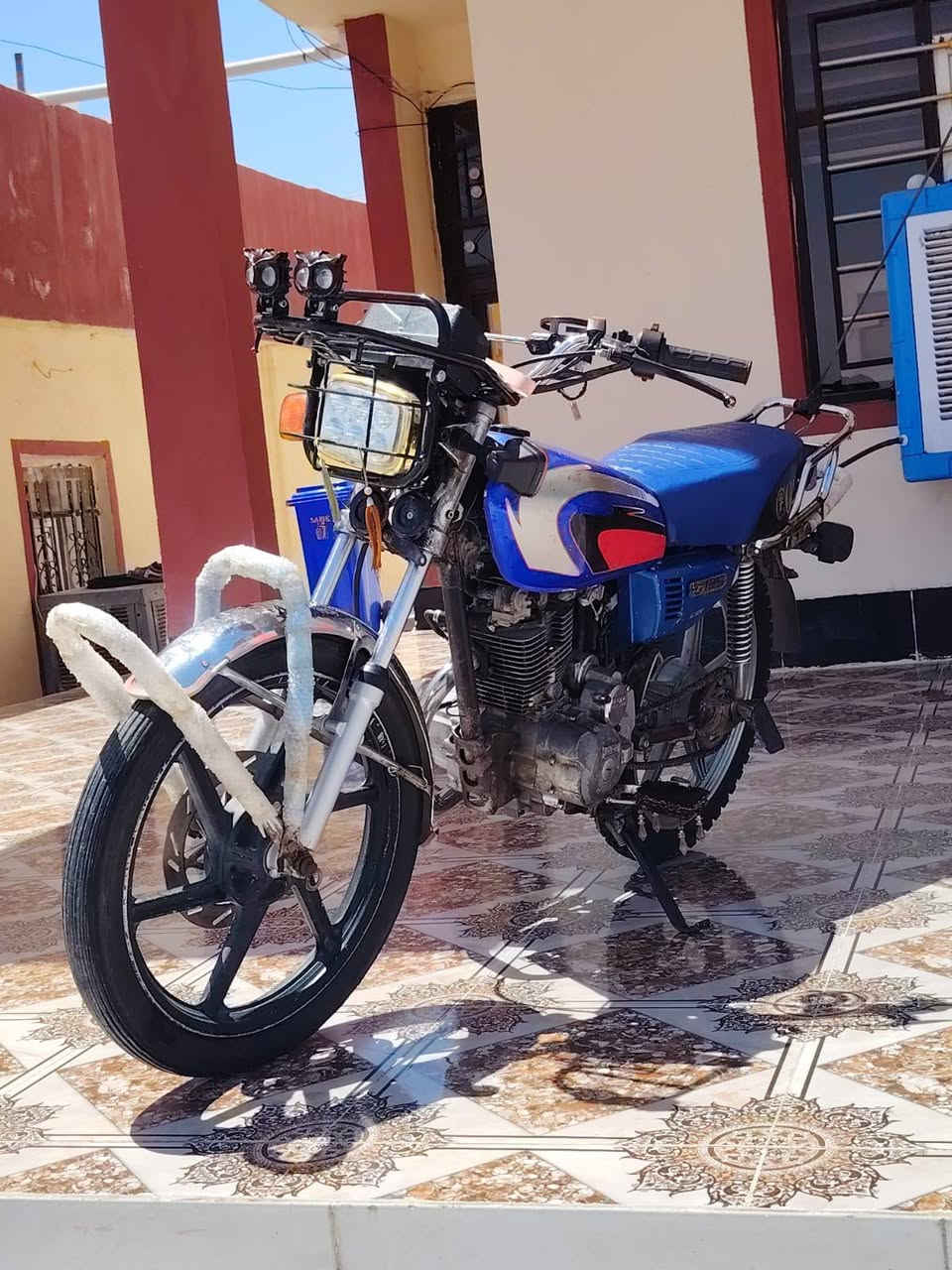 سيفان 20البيع محرك مفتوح كهربايات كله شقاله سعر خاص، خاص مو مفتوح ستفسار على الرقم ***********
