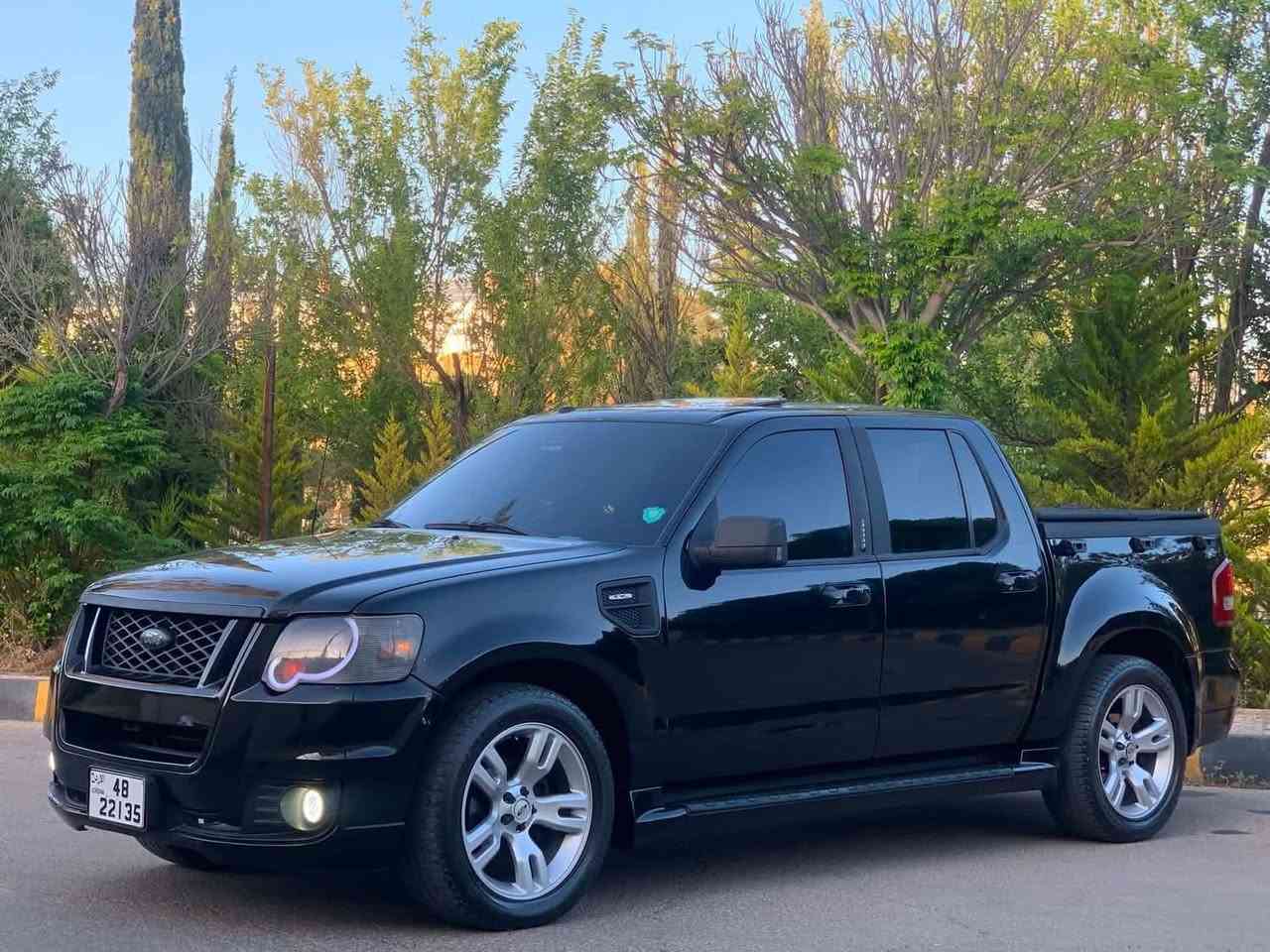 FORD EXPLORER ADRENALINE 2010
فورد اكسبلورر ادرلانين 2010

 الفحص:فحص كامل

 

لون أسود ملكي 🖤

✨ المواصفات:

▪️ محرك قوي واعتمادي(4600cc)

▪️ جير أوتوماتيك ناعم

▪️ دفع رباعي AWD

▪️ شاشة  متعددة الاستخدام

▪️ نظام ملاحة وكاميرا خلفية

▪️ حساسات خلفية

▪️ فتحة سقف 

▪️ جلد فاخر مع تدفئة 

▪️ مقاعد كهرباء مع ذاكرة

▪️ نظام صوت ممتاز

▪️ إنارة LED كاملة

▪️ جنطات رياضية أدرينالين

▪️ تكييف ممتاز أمامي وخلفي

السعر:6950 قابل للتفاوض 

للاستفسار:0775997715


**إذا كنت صاحب هذا الإعلان وتريد حذفه لأي سبب، رجاءا أرسل رسالة إلى الدعم الفني**