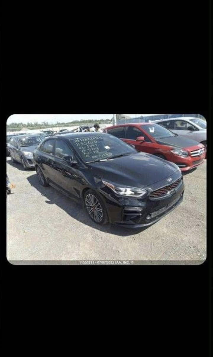 فورتي GT 2021 فول
بصمه 

دشبول متغير الالوان بلادي 

رادار امامي خلفي 

محرك 1600 تيربو 

كشنات تدفئه تبريد امامي خلفي 

فتحة سقف 

ماشية 68000 ميل 

ضرر قطعه وحده فقط صور الحادث مرفقه 

مكان السياره بغداد العطيفيه 

السعر 145$ وبيها مجال 

***********
