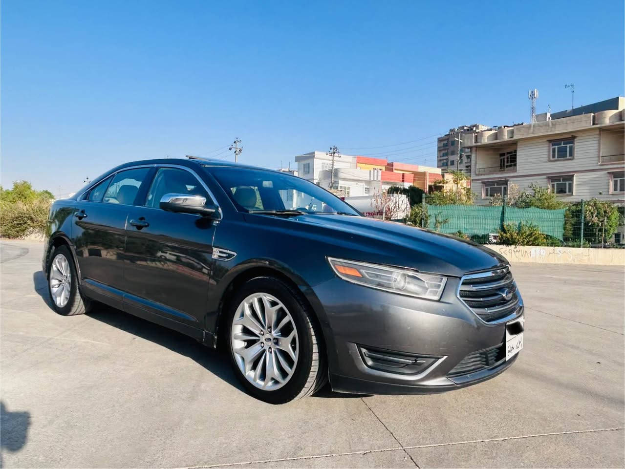 کوردی&عربي
فۆرد تۆرێس لیمیتد ٢٠١٩
سەیارەکە بێ سبووغە بە شەرت هیچ پارچەیەکی نەگۆڕاوە، یەک ساردەکوتی بچووکی هەیە لە چاملغی دواوە
مواسەفات لیمیتیدی فوول 
گێڕ و مەکینە بە شەرت تەنانەت بۆ واتەرپەمیش نەکراوەتەوە. 
بەسمە و شەغغال
سڵاید
کوشین جلد کارەبایی و میمۆری و سارد و گەرم، سوکان هیتەر
پایدەر کارەبایی
کوشینەکانی دواوە هیتەرە
ئاوێنە فۆتۆ
ڕاداری پێش و تەنیشت
ویلی ١٩ ئینج
شاشە و کامیرە کامل لەمس
شاشە سەماعە سۆنی
حەساسی دواوە و مواسەفاتی تر..
تەنیا ٦٣ مایل ڕۆیشتووە
هیلاک نەکراوە و تەقە و ڕەقەی نییە. 
نرخی ١٥٥ وەرەقەیە
لە هەولێرم
رەقەم شانسی:
1FAHP2F82KG109437 
مۆبایل: 
***********

فورد تۆریس ٢٠١٩ لیمیتد فوول
بدون صبغ و بدون تبدیل
گیر ومحرك ممفتوح شرط
ماشیة ٦٣ مایل
بصمة  وتشغیل عن بعد
فتحة
کشنات جلد وکهربائي  وخزن ومیموری وتبرید و هیتر
شاشة وصماعات سوني
کشنات خلفي هیتر
حجم ویل ١٩ انج
رادار خلفي وامامي
مرایة فوتو بعد بي هوایە مواصفات
سنویة وهزة مو صاقطة
السعر ١٥٥ 
مکاني اربیل
رقم شاصي:
1FAHP2F82KG109437

مۆبایل: *********** أربيل, العراق
