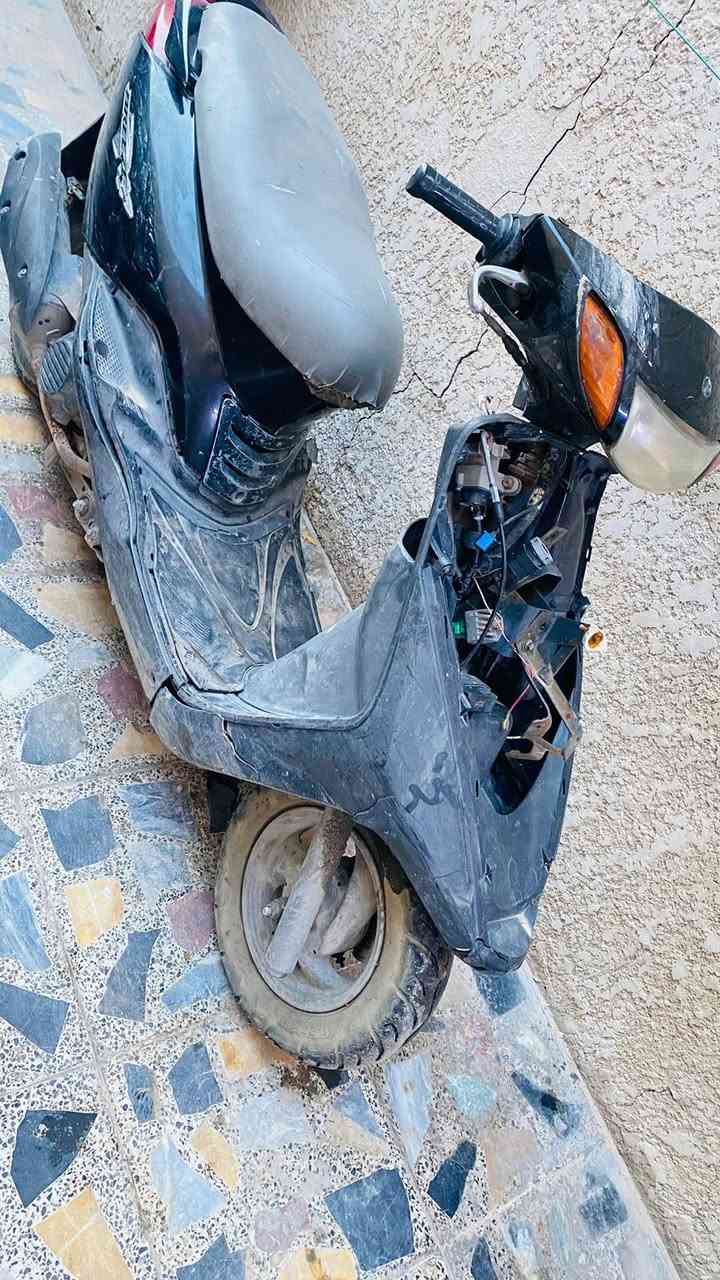 دراجه اكزز لايت عالي  تشتغل هندر اوراق الدراجه موجوده للبيع السعر 350
بغداد بلديات ‭0770 586 7649‬
