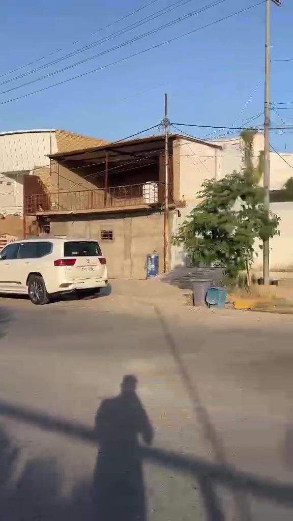 عقار تجاري للبيع
📍 الموقع: الكوفة (حي كنده)

🎡 مقابل مدينة العاب كوفه لاند

🌮🍟(شارع مطعم كلكامش)

📐 المساحة: 180م

🏠 واجهه :7 ونص ونزال 24

عرض الشارع 35

▫️ موقع تجاري مميز ✅️
السعر :3 مليون للمتر 

وممكن مراوس حسب الموقع 
📞 للاستفسار والاتصال: ***********
