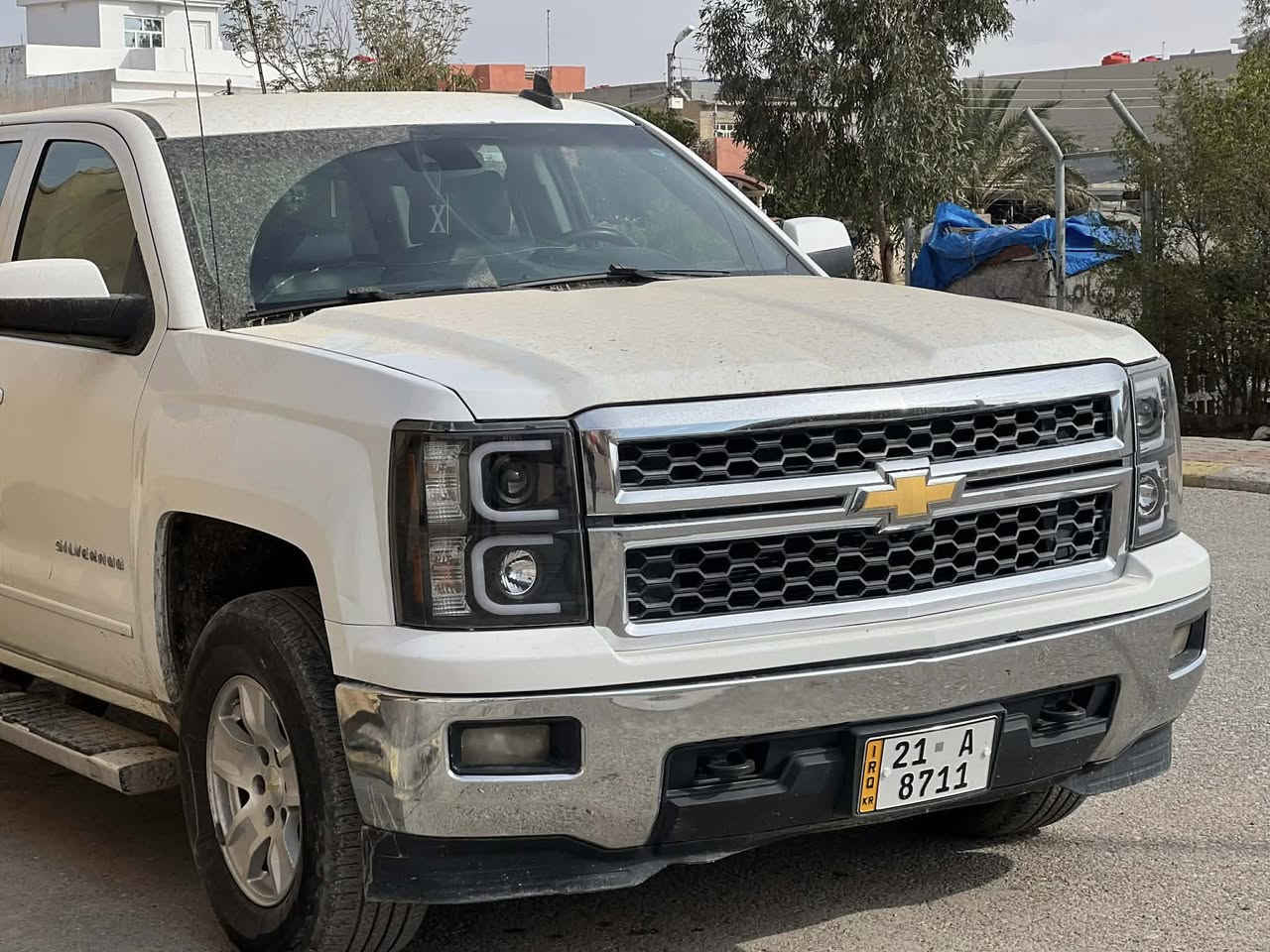 سلڤرادۆ مۆدیل 2015رقم سلێمانی  فول موسفات مکینەی گێڕی بەشەرت 4X4بەنسبەت سبوغ یەک چاملغ بەردەم سەکن بەس سبوغە بێ ناوگردن  سەیارەکە زۆر پاکە خاوێنە 
عەربی 
سلفرادو مودیل 2015رقم سلیمانی فول موصفات مکینە کیر بشرت 4X4نسبە سبوغ 1جاملغ امامي ترف سكن بس سبوغ بدون دواخل  سەیار حيل نضیف
***********
