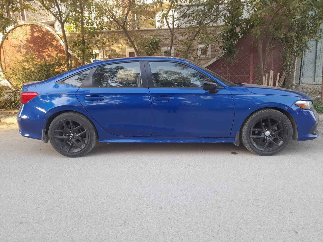 سلام عليكم مطلوب مراوس فورتي او الانترا 

هوندا سفك موديل 23 بدون رقم سعر 138 وبيه مجال العنوان بابل المسيب ***********مراوس
