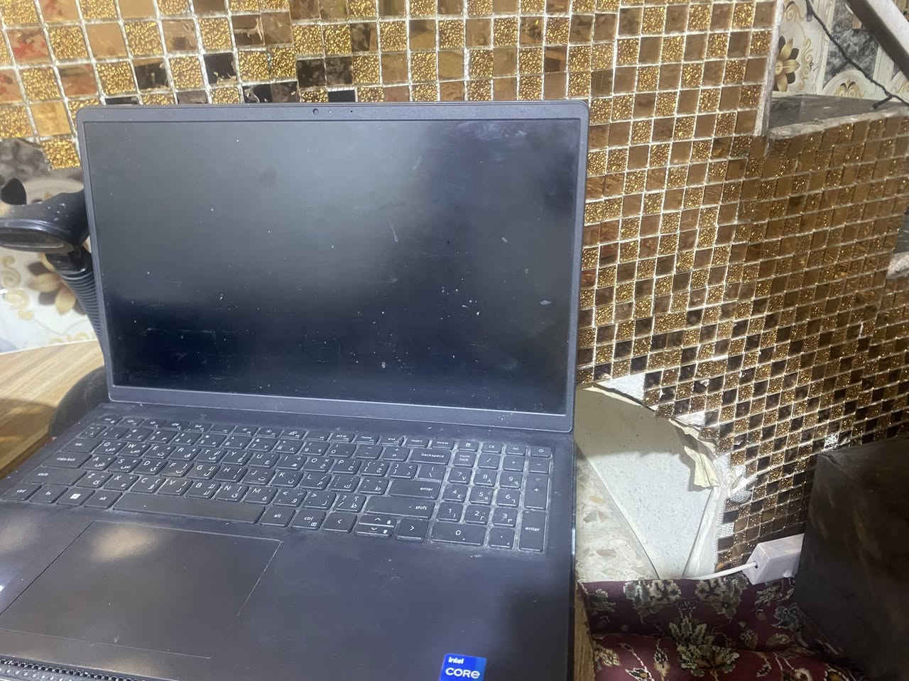 السلام عليكم كاشيرة للبيع المكان كربلاء الرقم ***********
