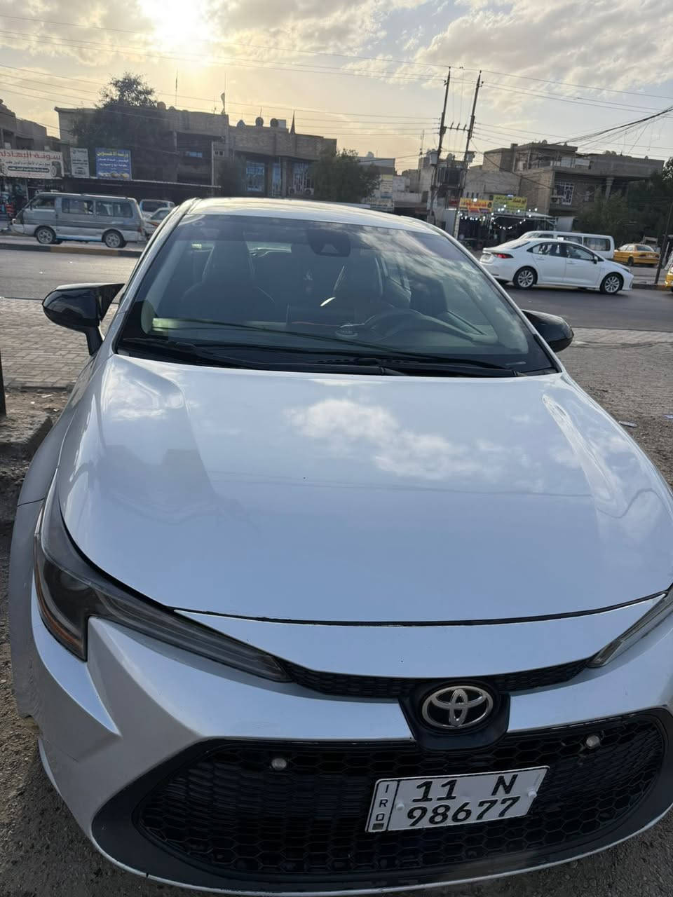 السلام عليكم للبيع كورلا 2020 رقم بغداد بأسمي حادث تبديل بنيد وصبغ جاملغ فقط مكينة ١٨٠٠ كفالة مكينة وكير سايد بريك بصمة شاشة وكامرة وصدر وتبريد كله بشرط 
العنوان بغداد حي العامل 
السعر ١٤٠ وبيه مجال 
رقم الهاتف ‭٠٧٧٢ ٥٤٥ ٨٥٨٠‬

‭٠٧٨٢ ٢٨٨ ٧٥٤٤‬
