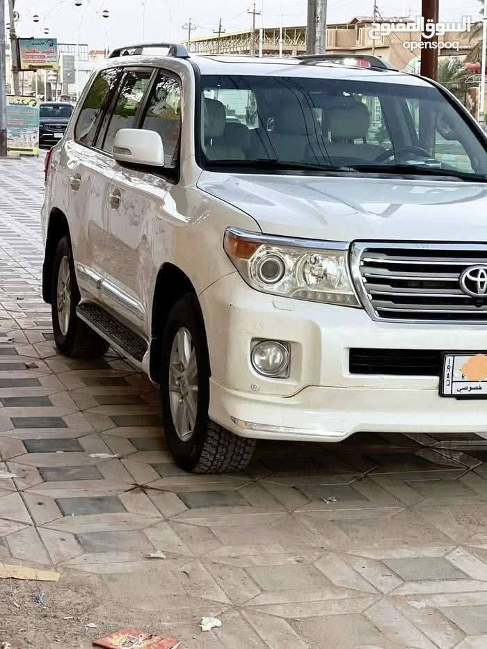 لاندكروز فكسار ٢٠١٤ رقم بصره بسمي..  محرك ٨ سلندر ٤٧٠٠ فول مواصفات أعلى فئه.. كفاله عامه من عدا الدعاميات صارلها عندي ٦ سنوات ماشايفه البانزين العادي كله محسن .. السعر ٣٩٠
سونار مرفق..

 ماشيه ٢٥٠.. بيع او مراوس بلاندكروز موديل اقل او تاهو وارد .. محتاج فرق

مكان السياره بصره السعر ٣٩٠

 التواصل خاص او واتساب ***********
