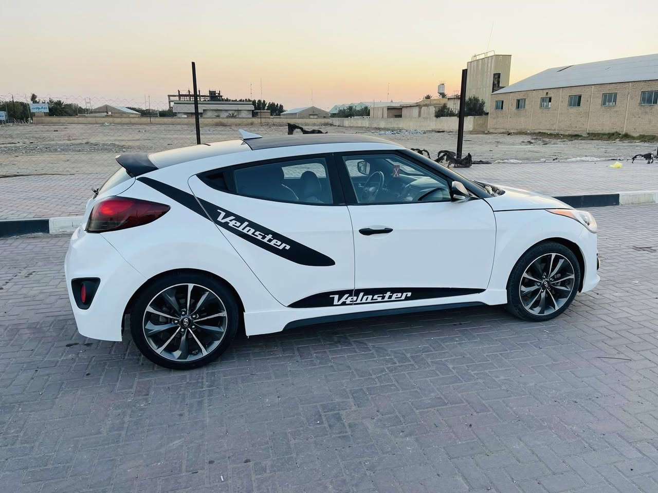 السلام وعليكم
هونداي فولستر للبيع  2016

المكينه  T  تيربو 1600 كيررر اوتوماتيك At المرغوب 

صبغ حزام   بنيد وقماره وصندوك ممصبوغ 

فقط حزام ابيض لؤلؤي بدون دواخل اثر جراد

سياره خير من الله بدون اي نقص جديده

كير مكينه بلاد ع وضع الشركه بدون فتح

حداديه امامي خلفي كله جديد

تبريد ثلج  تدفئه شغال

غرفه السياره كلش نضيفه 

 مواصفات السياره

بصمه فتح ابواب

بصمه تشغيل + صندوك 
دبل مزوز  تخم تابر جديد ويل كب حجم 18

مري قلاب

كامره دواره

شاشه بلاد مفوله سستم صوت دمام بلوتوث جي بي اس 

كشنات جلد + تدفئه 

تحكم ستيرن جميع الجهات مثبت سرعه + نضام ايكو 

مكانها العامريه   رقم الماني كربلاء تحويل وين ماتحب السعر 85 بيع نقد فقط 

***********
