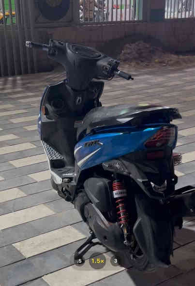 السلام عليكم للبيع دراجه جديدة صار شهر و١٥يوم نازله من الرمبه 
الدراجه عفاله عامه 
من كلشي تجي تجيب فيتر و تفحص 
وبخدمتك 
رقم *********** بغداد
