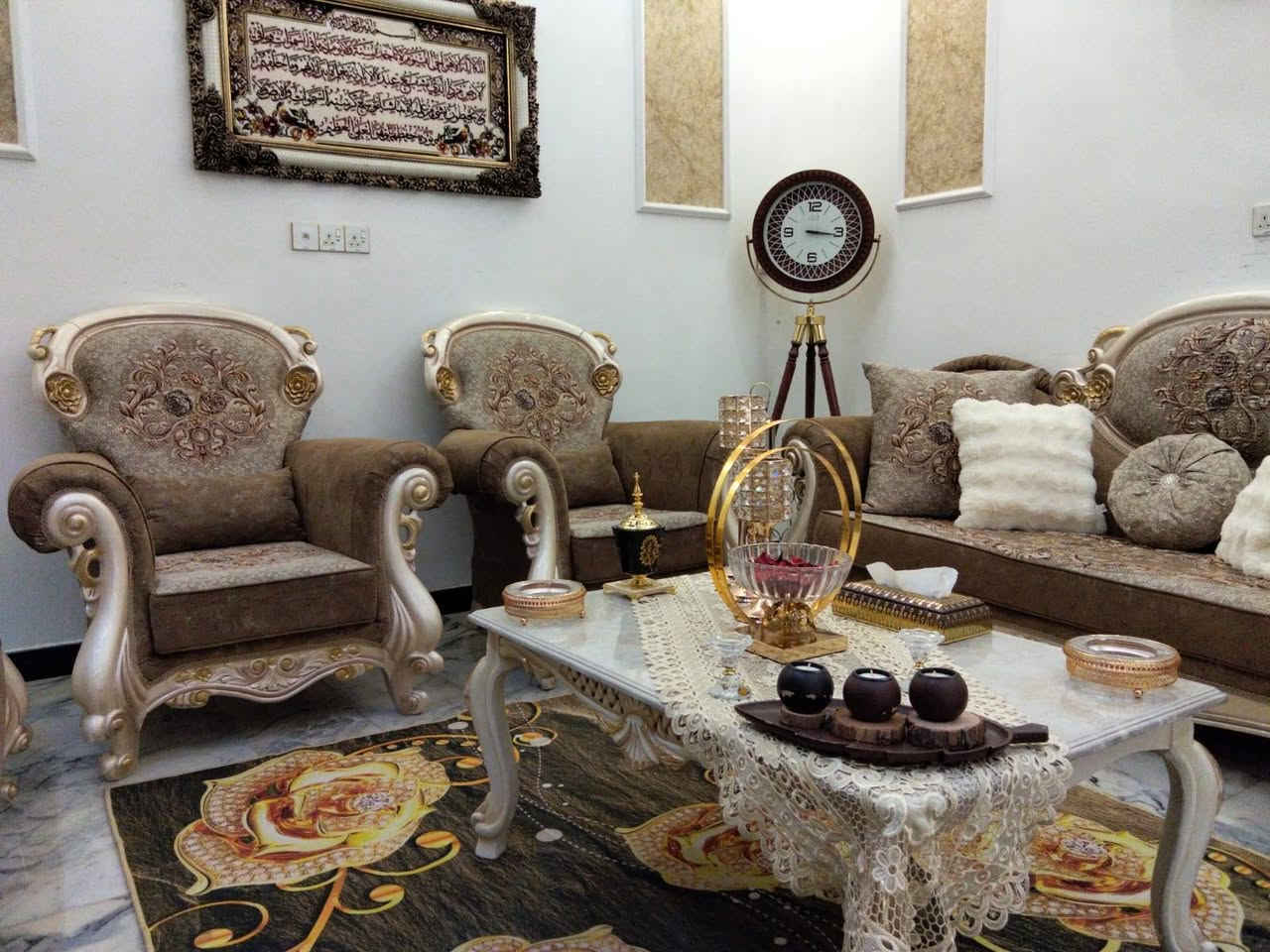 تخم زان مصري ملكي درجة أولى جديد ميه بالميه وتكمه أتصال ***********
