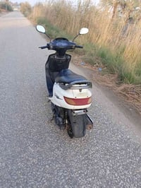 دراجه البيع مكفوله كفاله عامه  السعر 400وبيه مجال الاستفسار 0780723354...