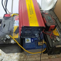 عاكس • بطاريات ٤٠٠ • يشغل البيت