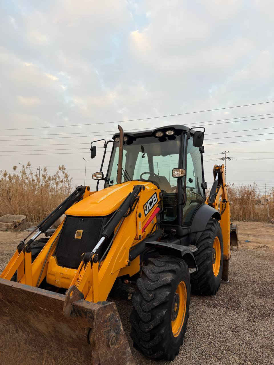 سلام عليكم للبيع جيسي مديل 2011 رقم أربيل بسمي فول مواصفات 5كير دكمت طسا تسيس نقار  استفسار هاذارقم 
***********
***********
