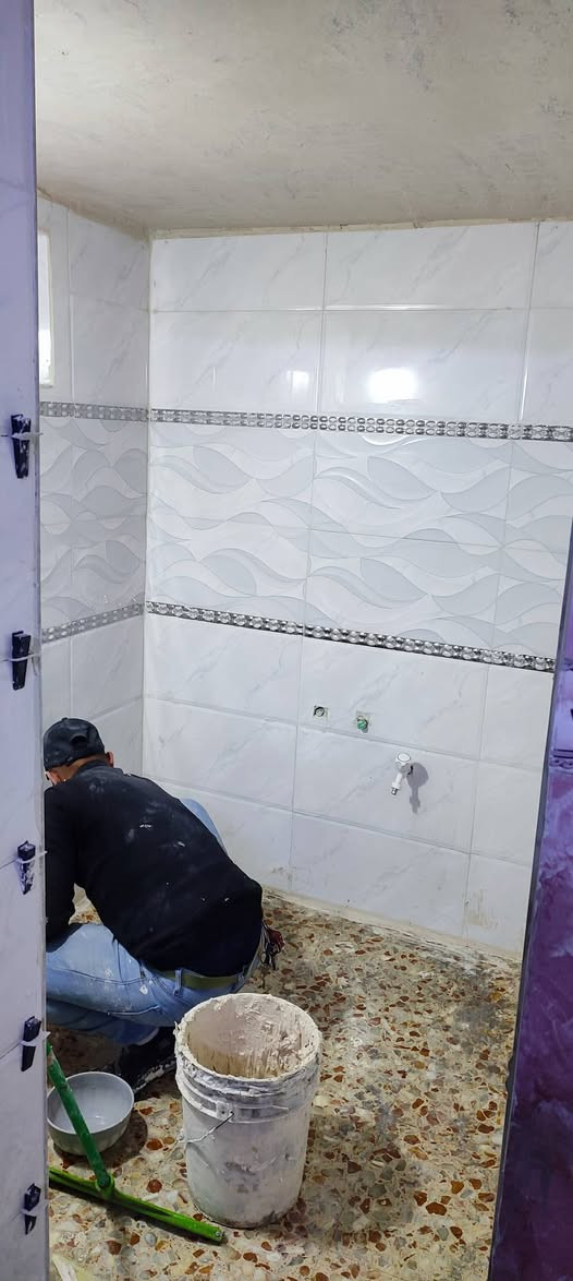 خلفه سيراميك حمامات جدران ارضيات بايات درج متفرغ حاليا ***********
