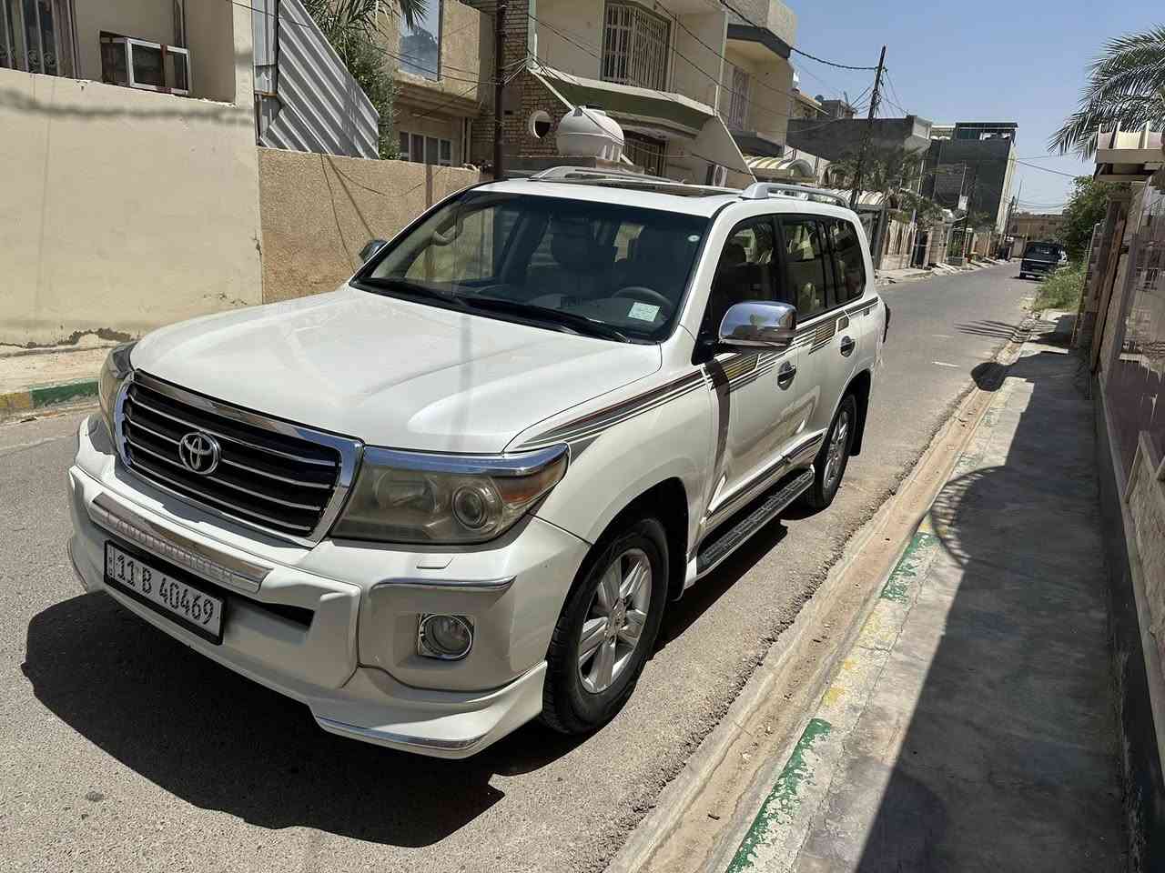 السلام عليكم لاندكروز 2012 شركة ساز  رقم بغداد باسمي ماشية 157 السعر 325 العنوان ديالى بلدروز غير متواجد على الفيس للاستفسار الاتصال على ***********
