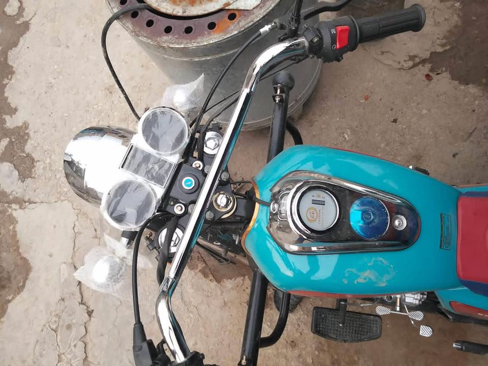 ستوته جمره للبيع صار عشرة ايام طلعتها من المعرض مماشيه ولا متر اخذتها مليونين 770 الشراي هلا بي وذا اريد اساهل اطيح بس ال70 الف لاتعبك ولا تعبني ***********
