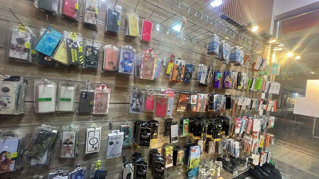 السلام عليكم غراض محل للبيع كلشي موجود بالمحل للبيع 
الرفوف عدد 4 السعر 125
الطابعه 150 وبيها مجال 
الحاسبه ب 100
السبلت جديد طن ونص السعر 250
الميز المنيوم خلي سعر واخذه
وباقي الغراض كلهن جمله 
العنوان ناصريه مركز شارع عشرين


**إذا كنت صاحب هذا الإعلان وتريد حذفه لأي سبب، رجاءا أرسل رسالة إلى الدعم الفني**