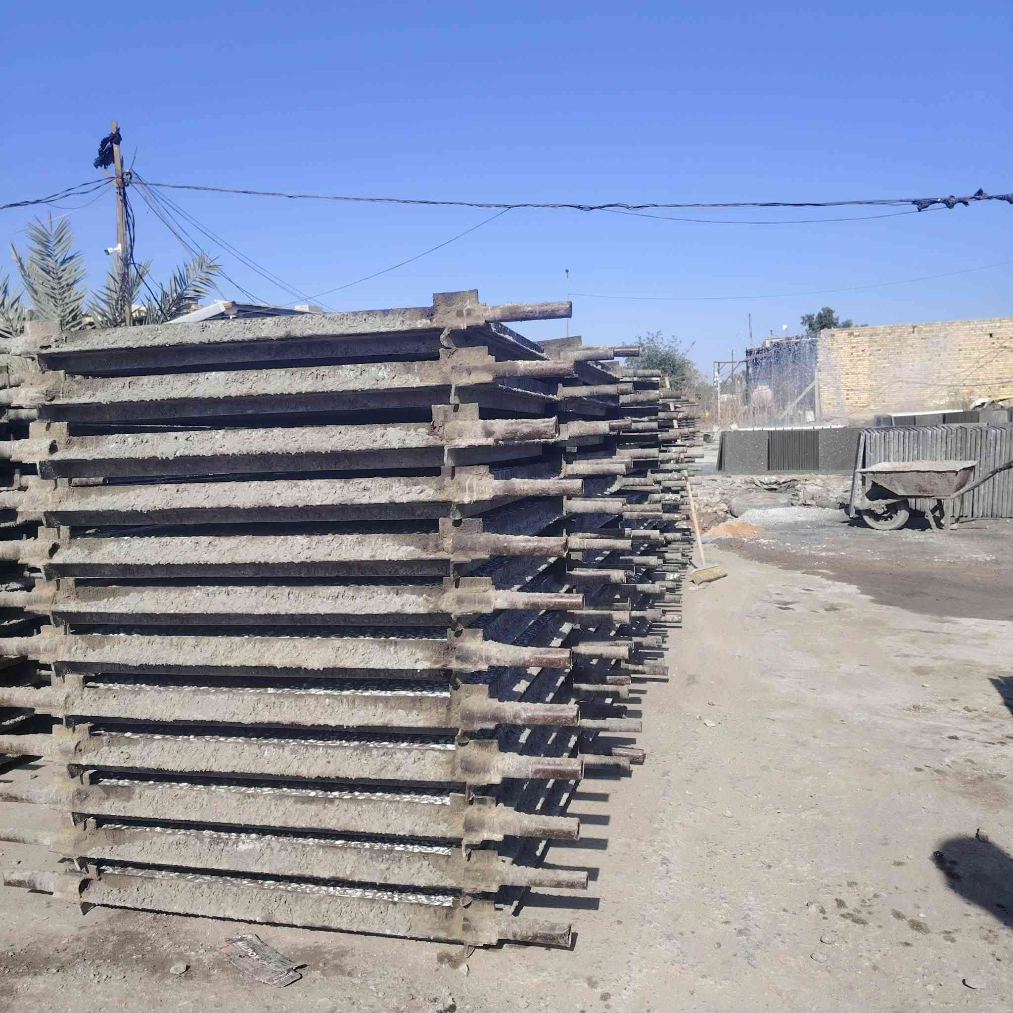 قالب للبيع سمك3ونص العدد 145قالب العنوان ديوانيه رقم ***********
