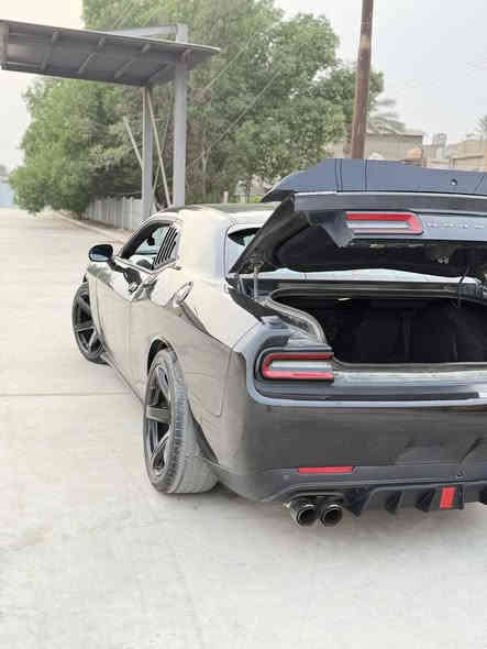 جالنجر للبيع 

موديل ٢٠١٨  SXT  بلاك توب 

بغداد نكليزي بسمي 

ماشيه 61الف ميل 

سياره جاهزه 

جالمغات ثنين وبنيد وباب 4 قطع 

كامرة تصوير حوادث وسرقات تصوير داخل وخارج من تطفي السيارة تبقة صور 

عليه ويالة نجمه 20

كشنات جلد ابلاد

سستم صوت شغل كورسا رعب 

اضافة دمام صوت 

رادرار امامي 

رادار جانبي  

كت إس آر تي للداخل 

دفيوزر هليكات 

دعاميه هلكات 

كير ومحرك شرط فحص
السعرر 147🔥
للأستفسار ***********
