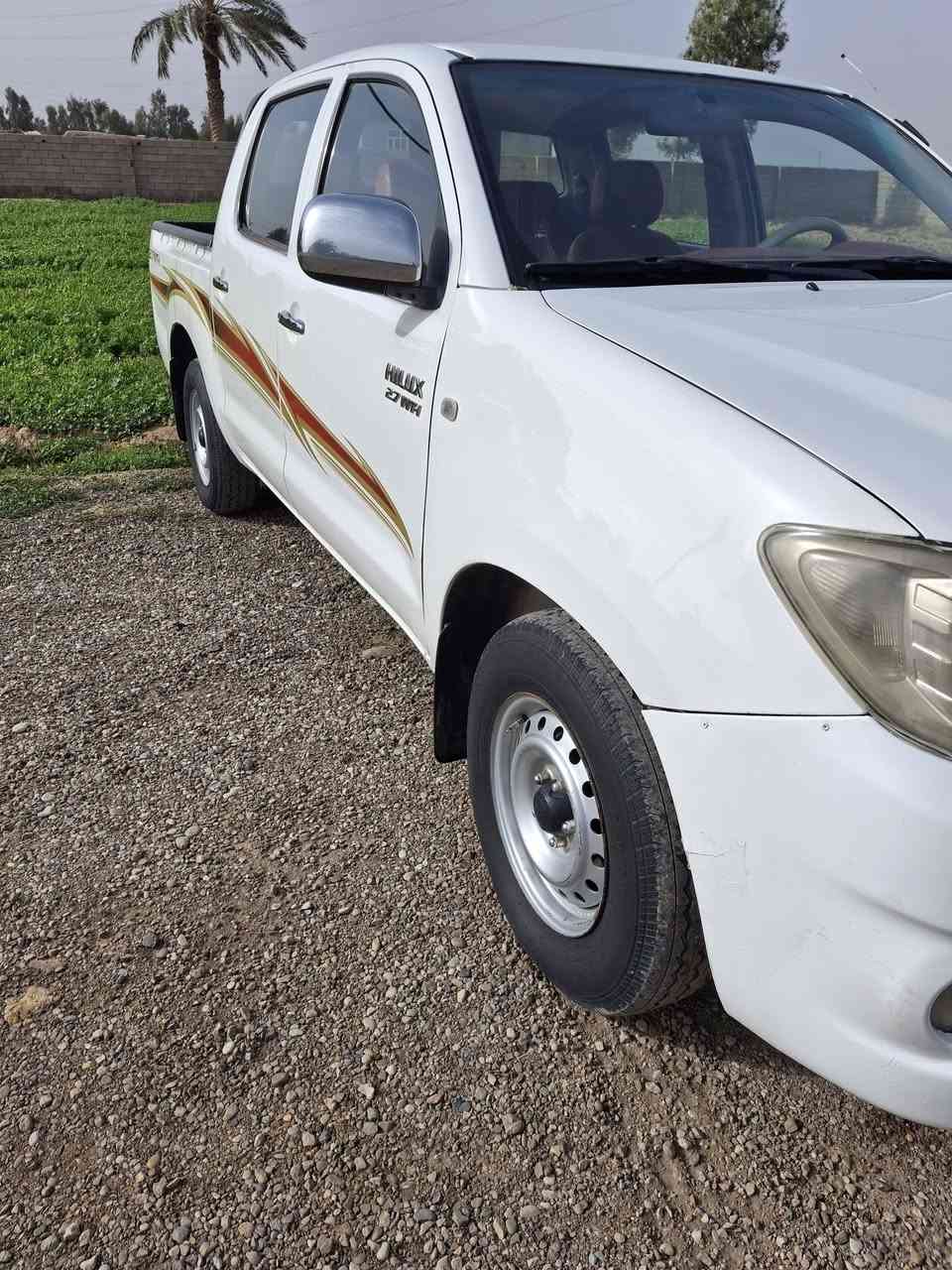 السلام عليكم بيكم هايلوكس ٢٠١١ رقم بغداد سياره بأسمي سنويه لل٣٠
سياره بيهه جامرلغ خلفي صبغ وبارد الجهتين  وأبو سونار  يكول بنيد مبدل بس امانه بس مفتوح مامبدل  صارله ١٠ سنين عندي محرك بي تنقيص مكان السياره( ديالى  تقاطع سياحي كنعان)  السعر ١٦٥ وبيهه مجال ***********
