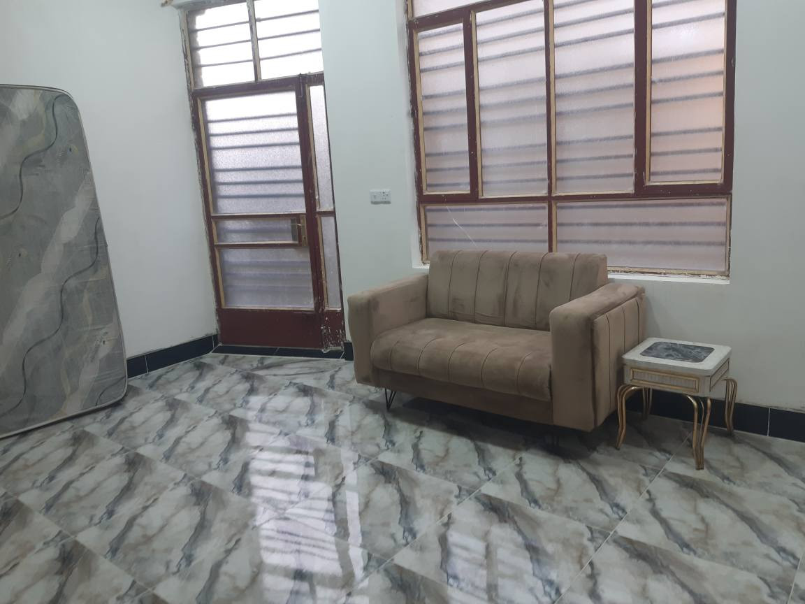 بيت ١٠٠متر زراعي للبيع بناء حديث درجه أوله جهاز للسكن غرفتين نوم موقع كلش راقي بغداد كفائات سيديه قريب سريع دوره خدمات كامله تبليط ماء كهرباء مجاري  سعر مناسب لاستفسار 
***********وتساب بغداد, العراق
