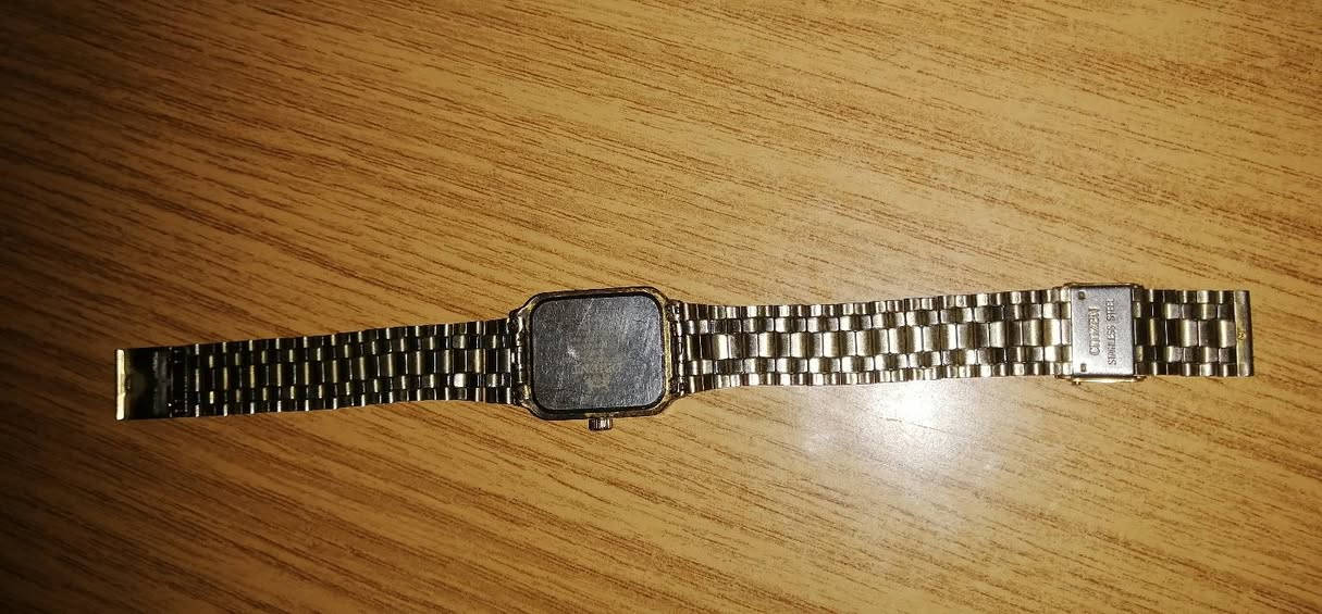 ساعه اورينت ياباني أوريجنال دوبليه مطلي بالكامل دهب عيار 21 زيرو ب 1000ج 01206717181
لعشاق الكلاسيك ووتر بروف ضد المايه ومتوافر شحن لحد بيت


**إذا كنت صاحب هذا الإعلان وتريد حذفه لأي سبب، رجاءا أرسل رسالة إلى الدعم الفني**