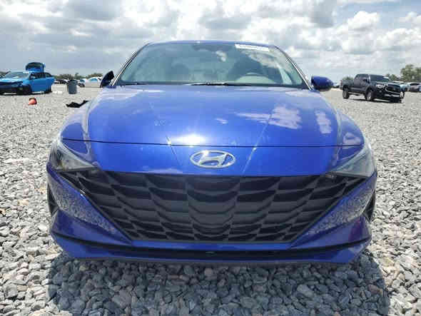 اللهم صّلِ وسَلّمْ عَلۓِ نَبِيْنَا مُحَمد وال محمد
 هيونداي النترا 2023 مواصفات SEL لون ازرق
 رقم كاتي تترقم شمالي فقط
مواصفات SEL معروفة 
مكان السيارة مسيب
اخوان السيارة حادثها كلش بسيط  وسعرها جدا مناسب تفيد الجناي واللي على باب الله 
السعر على وضعها 134 وبيهة مجال
تفاصيل اكثر ***********
