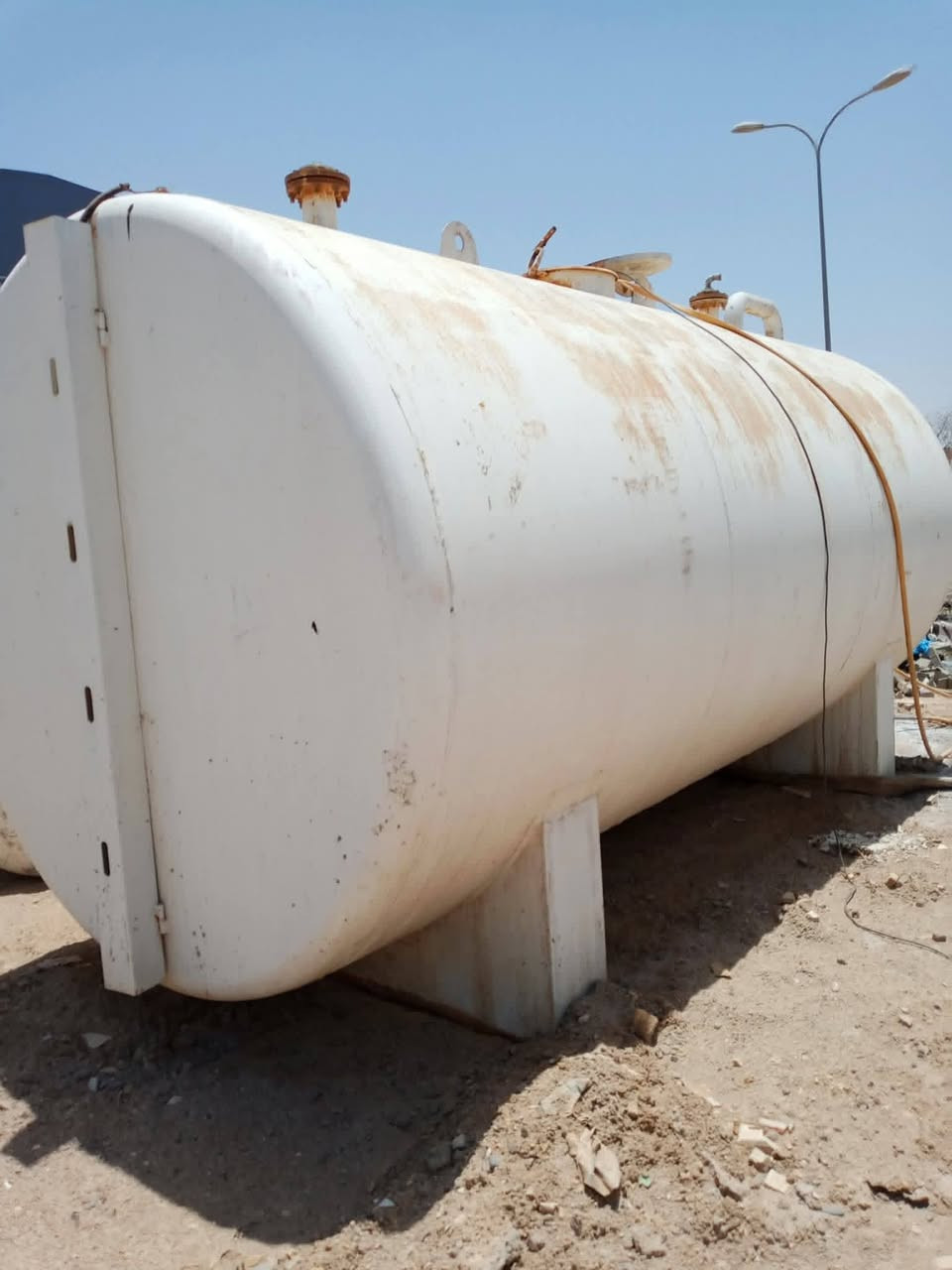 خزان ماء للبيع سع20 طن
***********
