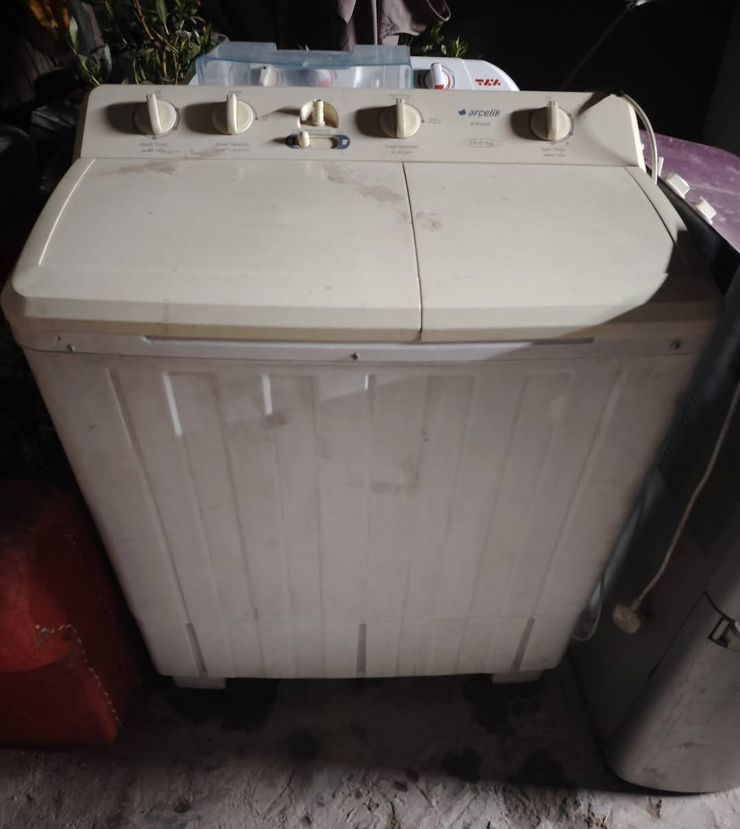 غراض للبيع كلمن وسعر شراي تعال خاص عنواني بغداد سبع البور ال 5000موجود توصيل داخل سبع البور فقط


**إذا كنت صاحب هذا الإعلان وتريد حذفه لأي سبب، رجاءا أرسل رسالة إلى الدعم الفني**