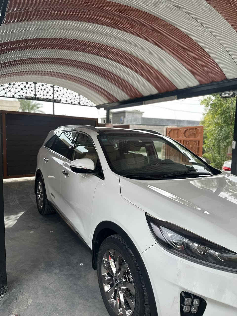 سورنتو 2020 خليجي مكفوله كفاله عامه
سياره مال بيت باسمي
فول مواصفات ١/١ سياره معروفه 
بنوراما . سونار حديث عندي سليم 
السعر 255 
بغداد 
للاستفسار 
***********
