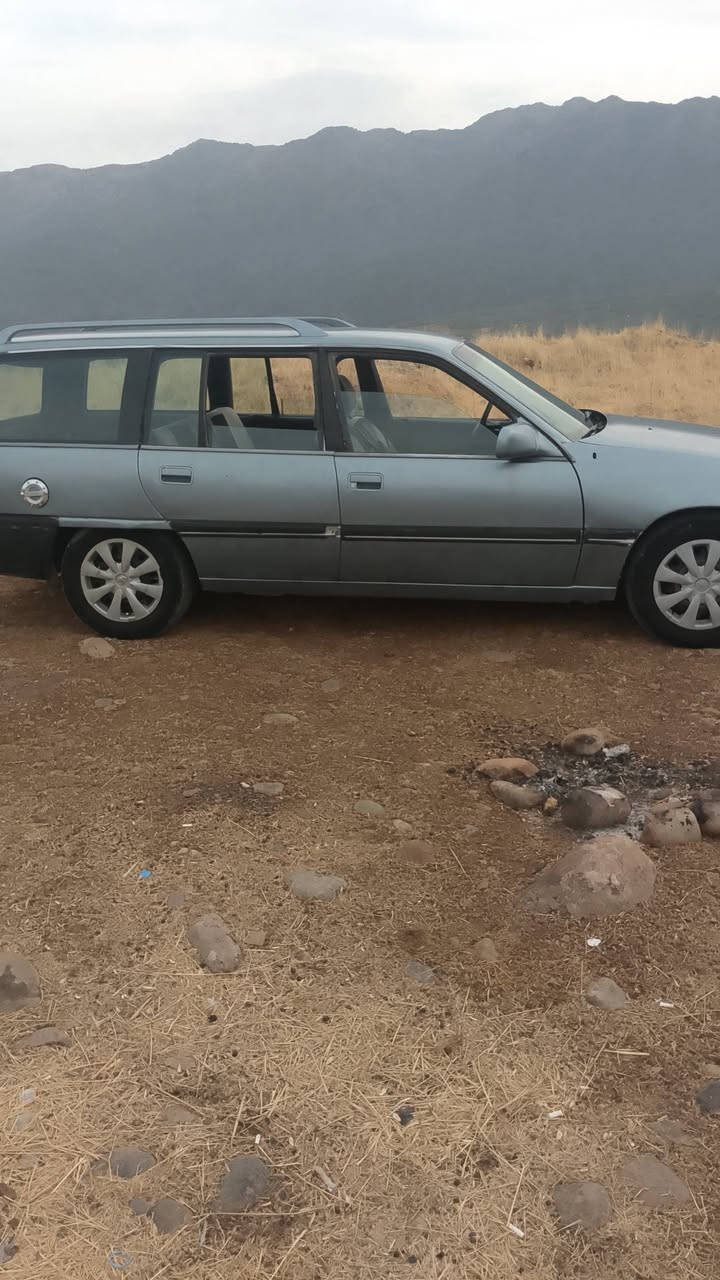 السلام عليكم ورحمة الله وبركاتة
اوميگا استيشن موديل 91 مكينه 20 محرك گير شرط شراي تعال خاص


**إذا كنت صاحب هذا الإعلان وتريد حذفه لأي سبب، رجاءا أرسل رسالة إلى الدعم الفني**