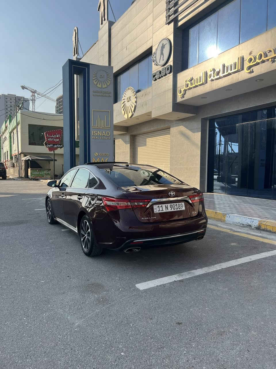 تويتا افلون XLE 2016 وارد امريكي ( صور الحادث مرفقة )
للمراووووووووس او للبيع حسب الرغبة

*مقاعد جلد كهربائية دوشمة جديدة مع أمكانيه تعديل مقاعد 8 وضعيات 

 * شاشة 

*نظام صوتي ENTUNE  8 سماعات صوتها رهيب 

* كاميرا خلفية 

*تشغيل بصمة 

*منافذ AUX/USB

*فتحة سقف

*حساس جام 

*تدفئة مقاعد

*انظمه SPRT , ECO , NORM

انظمة الأمان والسلامة :

🛑 ماشية : 160.000km

* 10 وسائد  هوائية  (امامية ، جانبية ،ستائرية ، للركبة )

*فرامل ABS  مع توزيع الكتروني للفرامل EBD ونظام مساعد فرامل BA 

*نظام مراقبة ضغط الإطارات 

*مثبت سرعة

*نظام  مساعدة صعود مرتفعات عالية  

مكان السيارة : الفلوجة
 
السعر : 17.500$ 

رقم صاحب السيارة 

***********
